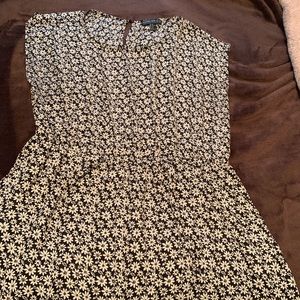 Forever 21 Daisy print Sundress